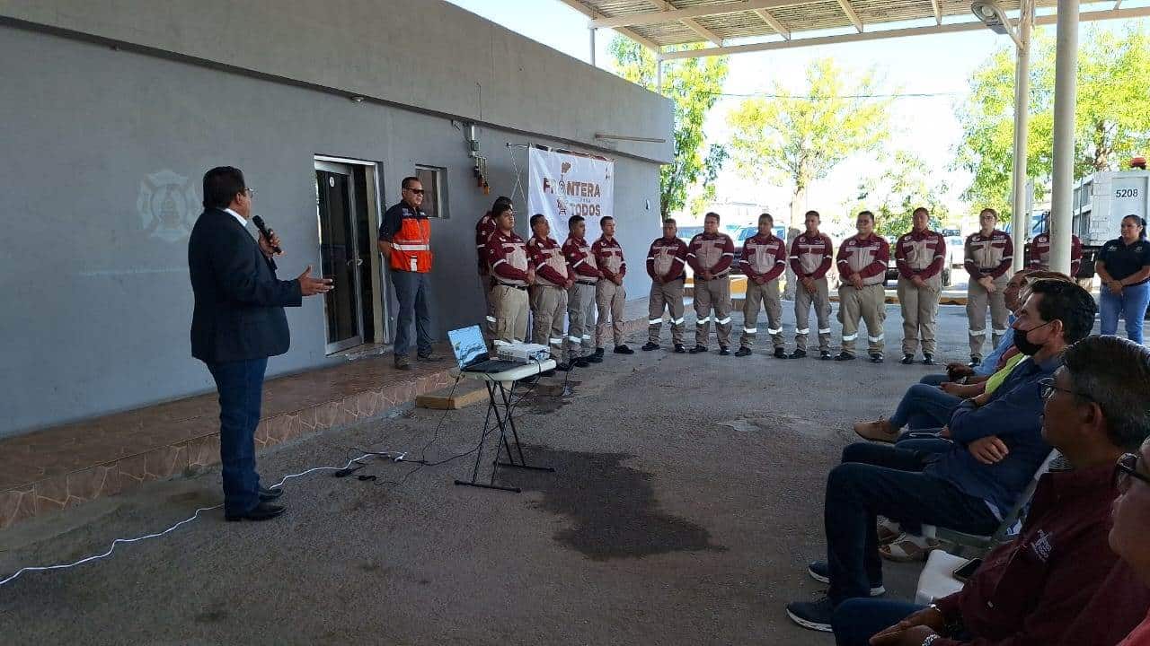 Roberto Piña; alcalde.