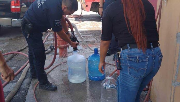 Habilitan Puntos de Abastecimiento de Agua en Piedras Negras