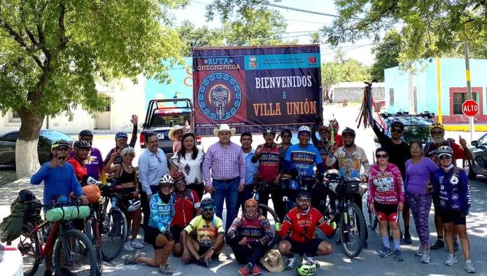 Villa Unión recibe a ciclistas de la "Ruta Chichimeca 2024"