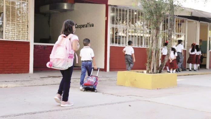 Regresan hoy a clases 78 mil 500 estudiantes