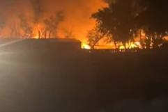 Voraz incendio arrasa con tres viviendas en la colonia El Cenizo de Piedras Negras