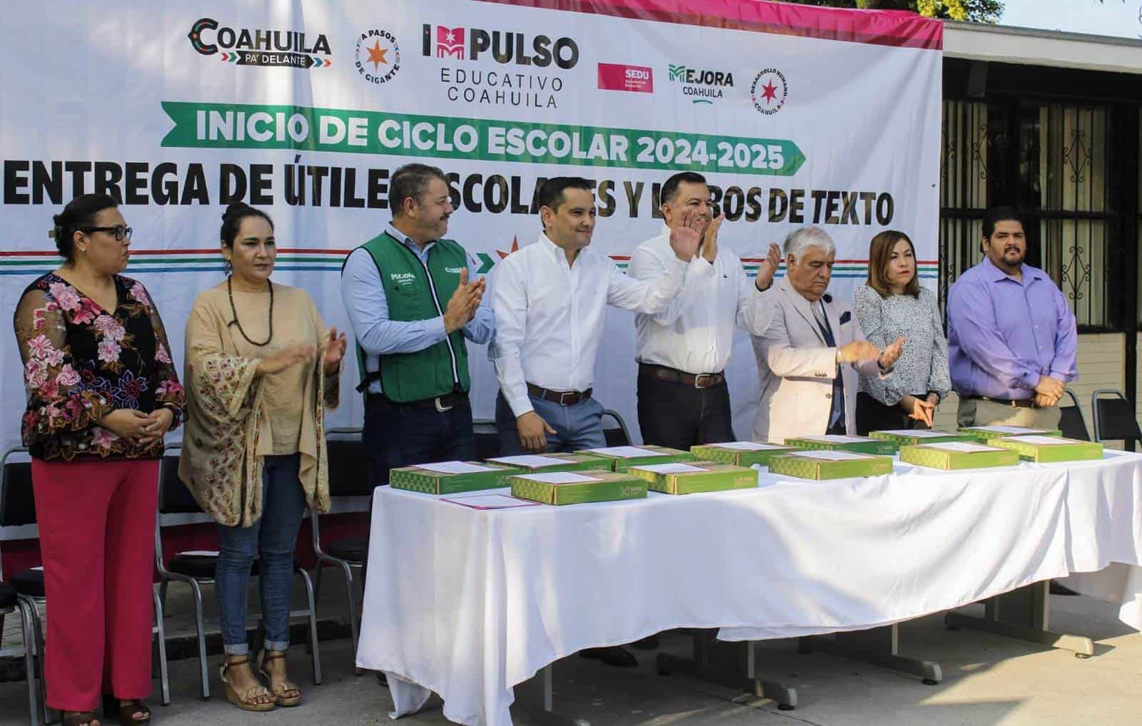 Participa Pepe Díaz Gutiérrez en el Inicio del Ciclo Escolar en Allende