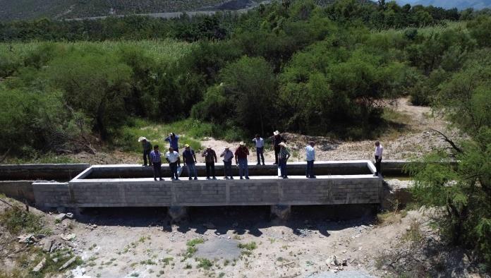 Cientos de beneficiados con  reconstrucción de canaleta