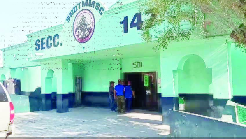 Secretarias denuncian a las secciones 147 y 288 por falta de pago.