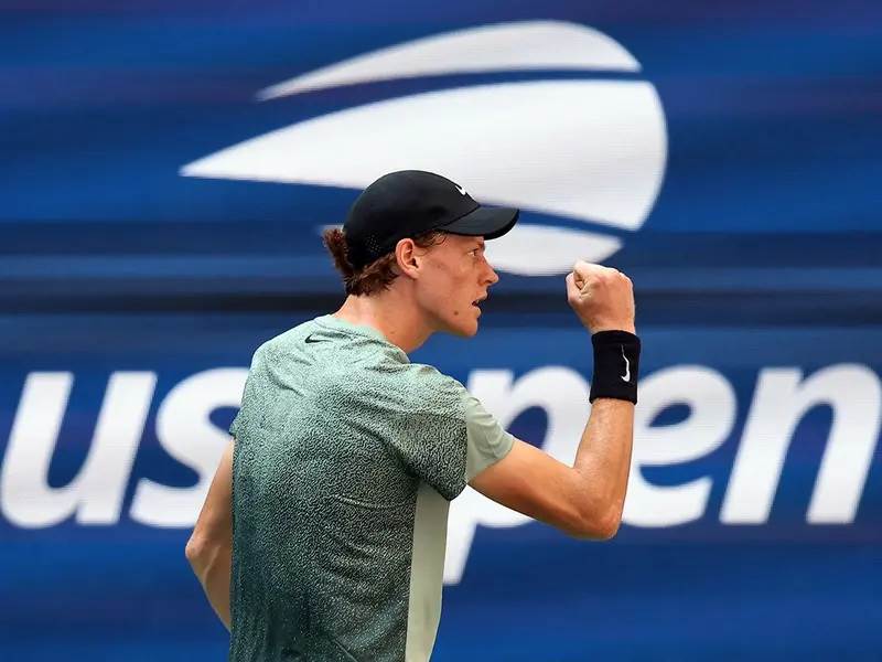 En la segunda ronda, Jannik Sinner se medirá al estadunidense Alex Michelsen.
