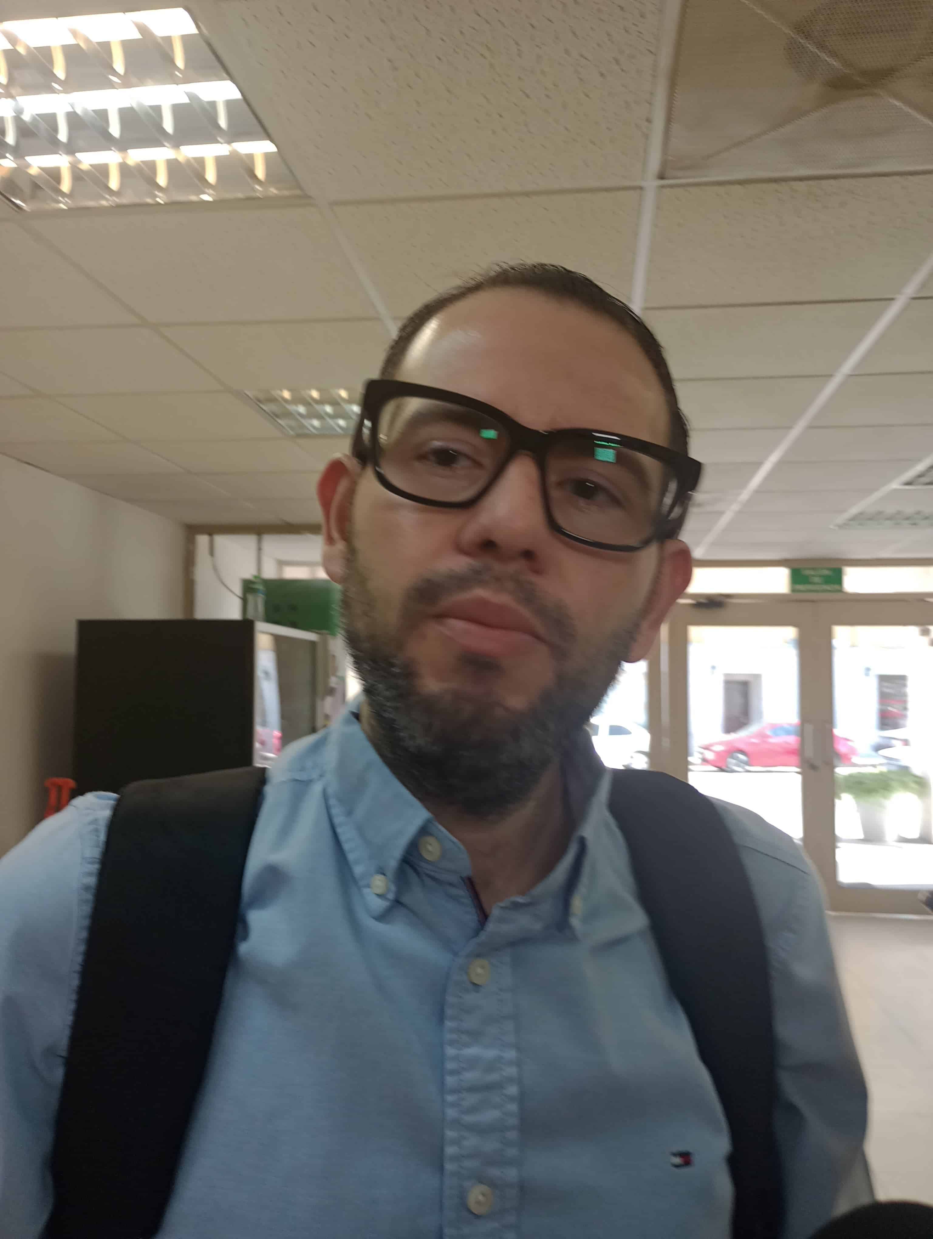 René Flores Sotelo, tesorero municipal.