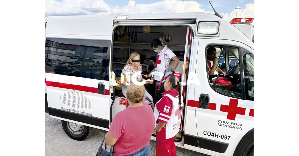 Manda a volar a mujer y niña