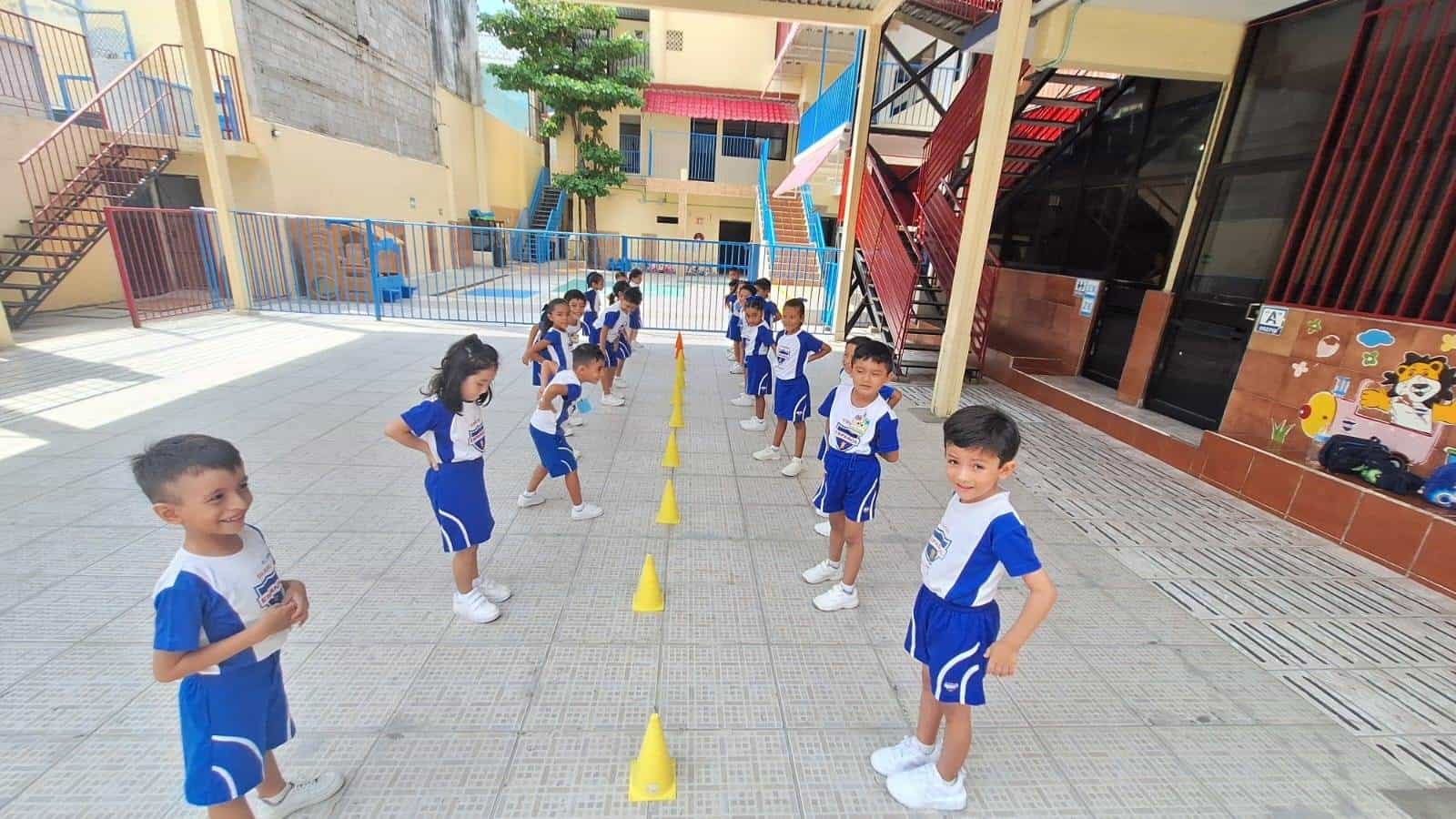 Ciclo Escolar Tiene Nuevos Lineamientos para Combatir la OBESIDAD Infantil