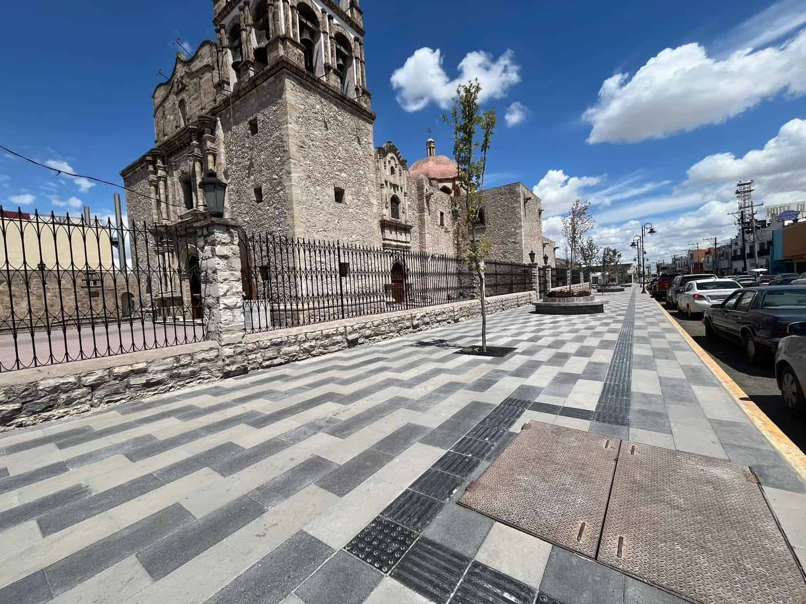 El Centro Histórico está concluido solo falta habilitar líneas subterráneas de la energía eléctrica.