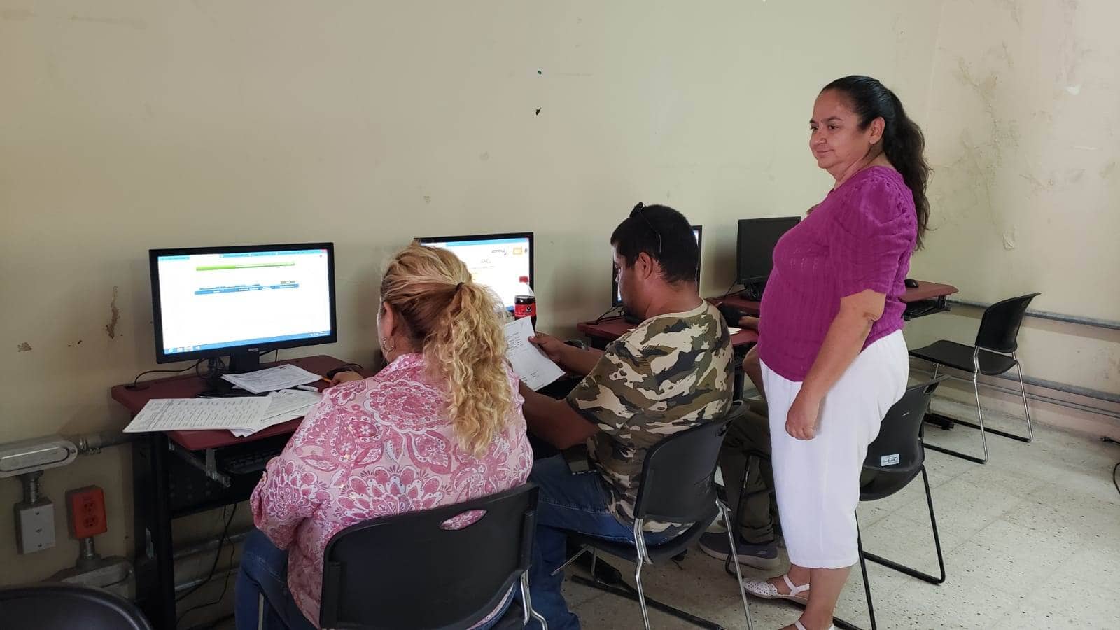 INEA Sabinas Ofrece Educación Gratuita para Adultos Mayores