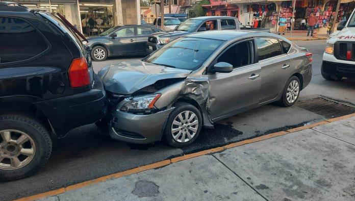 Se Registra Choque Triple en el Centro de Acuña