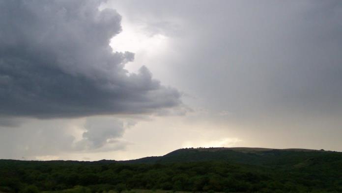 Llega el primer frente frío; Dejara lluvias en el noreste