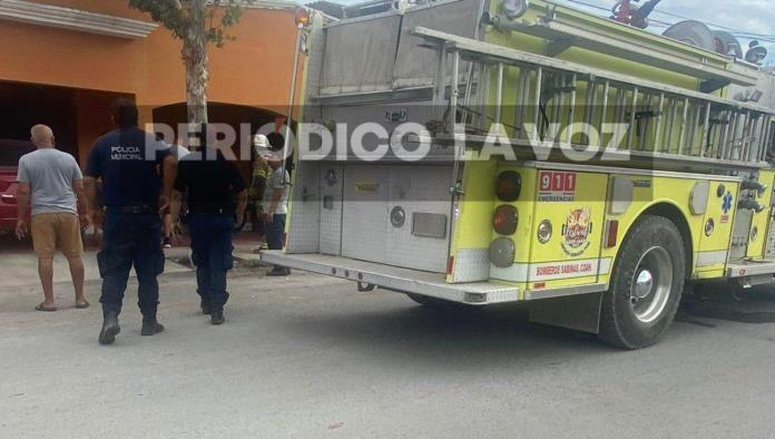 Tras incendio en vivienda se salvan inquilinos de morir calcinados