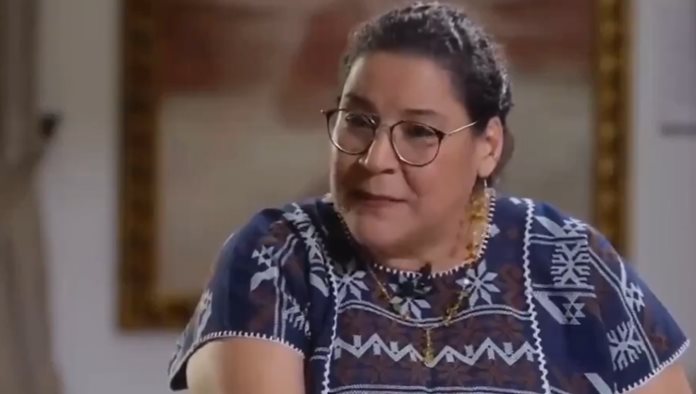 La ministra Lenia Batres propone remplazar abogados con formatos