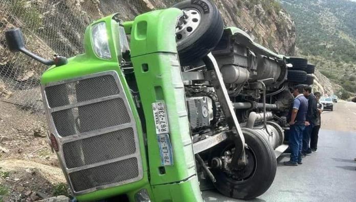 Muere en kilómetro mortal de Los Chorros