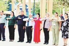 zan bandera en plaza de Sabinas En el marco del mes patrio