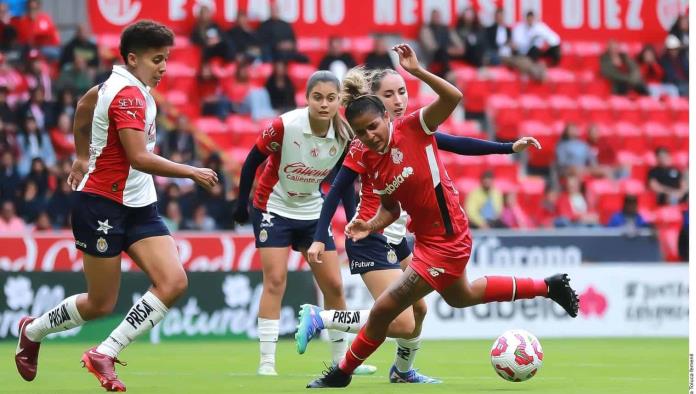 Chivas femenil se quema en el infierno 