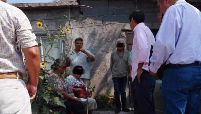 Enfrentan abuelitos violencia económica