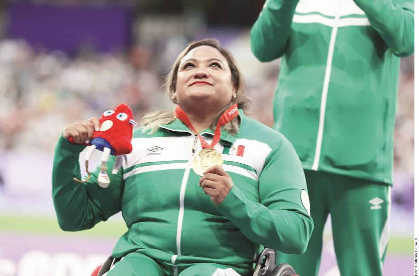 Se pinta Gloria de oro 