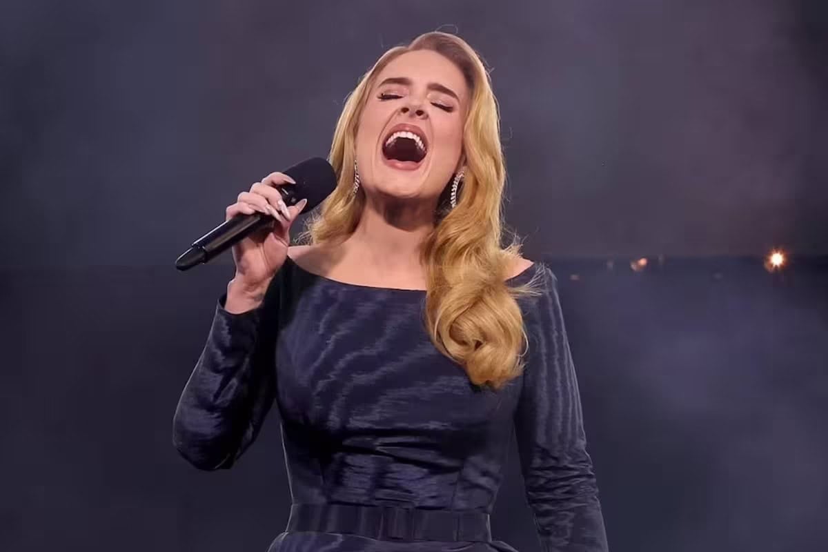 Adele anuncia retiro de los escenarios: “No les veré en un largo tiempo”