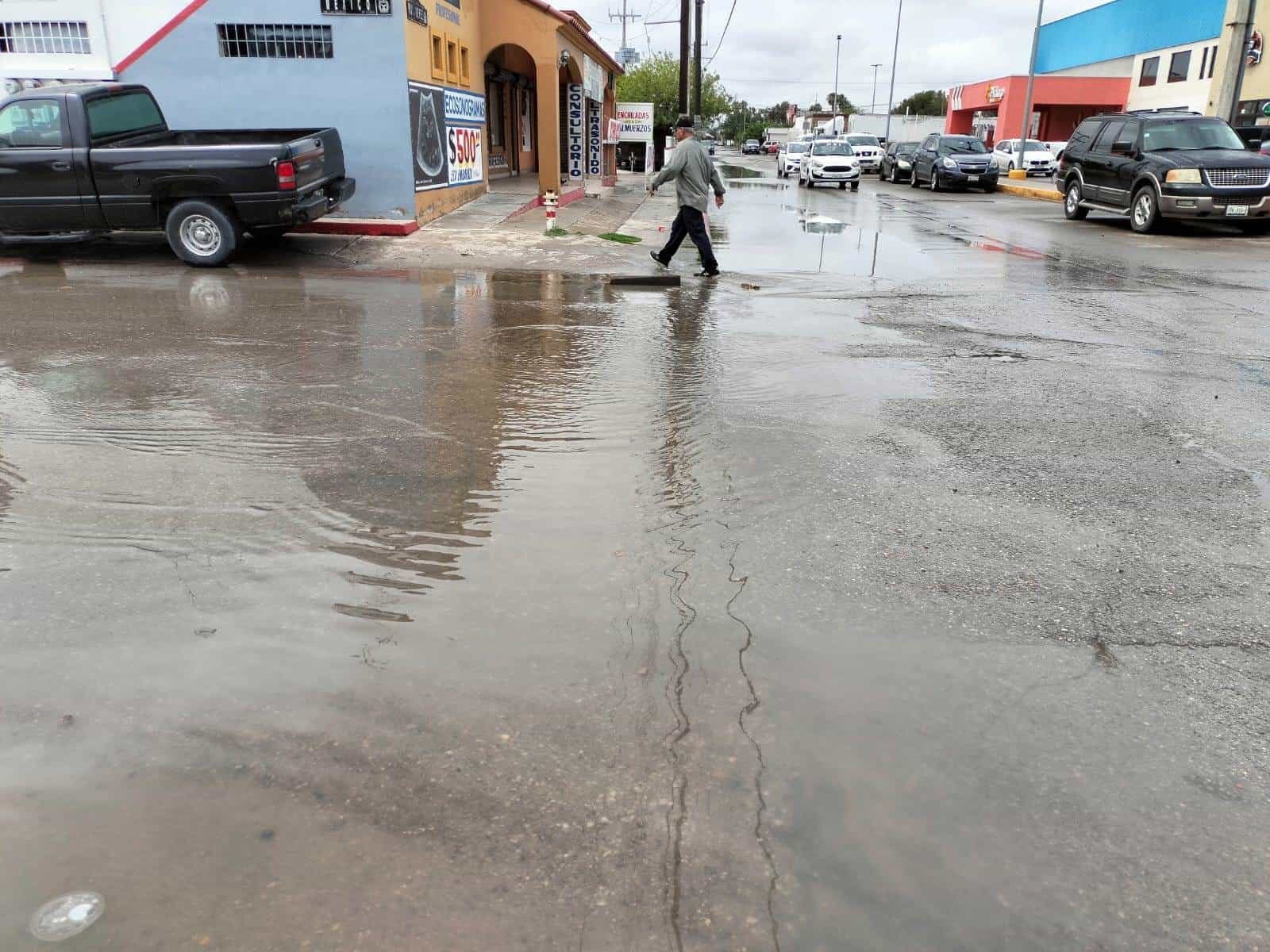 Caen 3 pulgas de lluvia en Piedras Negras y SEGUIRÁ ASÍ