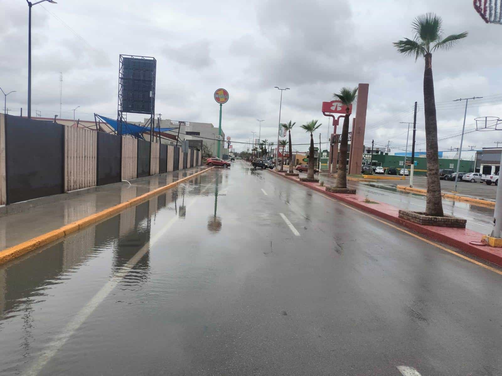 Caen 3 pulgas de lluvia en Piedras Negras y SEGUIRÁ ASÍ