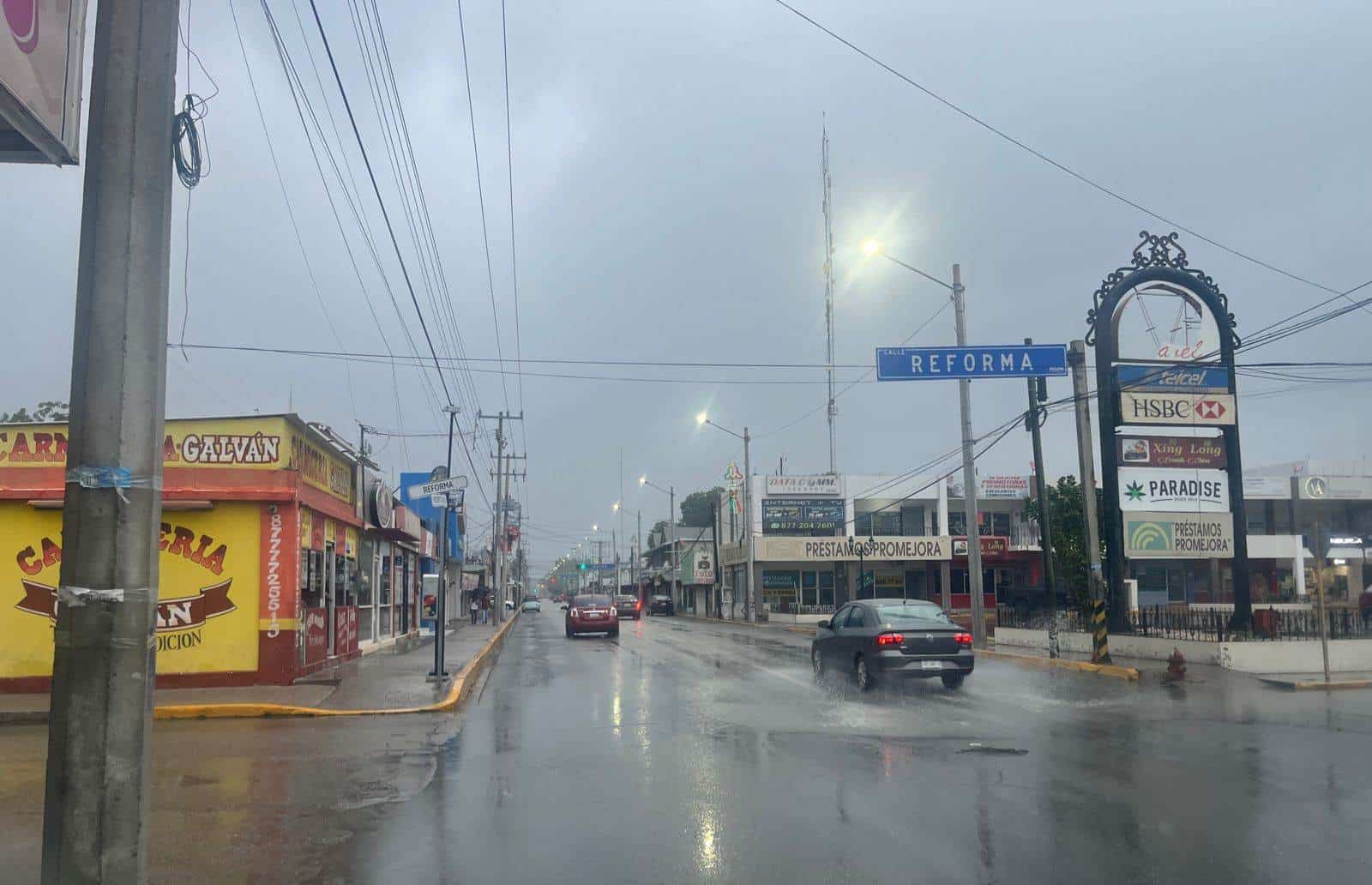 Ciudad Acuña Arranca la Semana con Lluvias de Dos Pulgadas