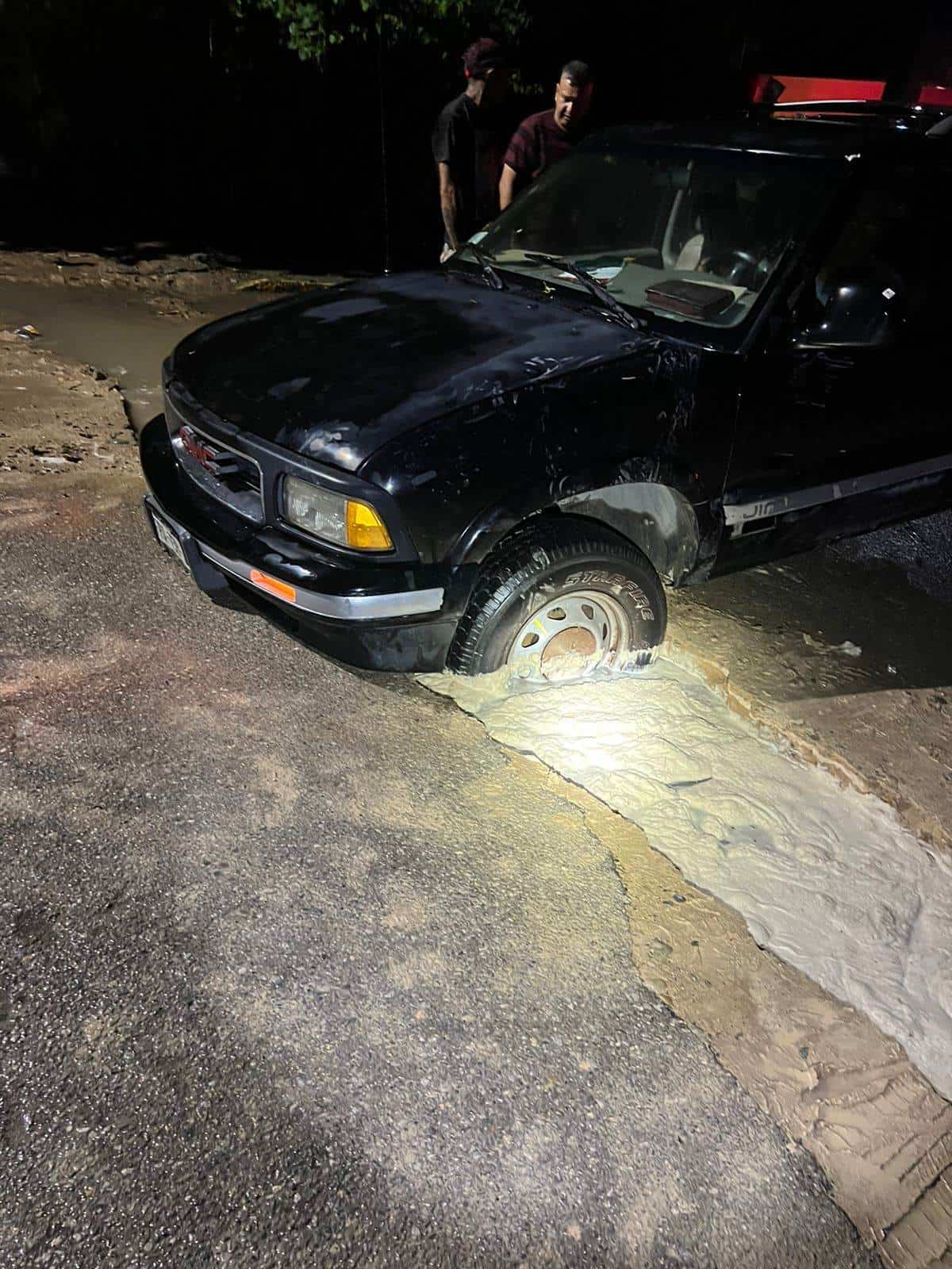 Inundaciones y caos por fuerte lluvia