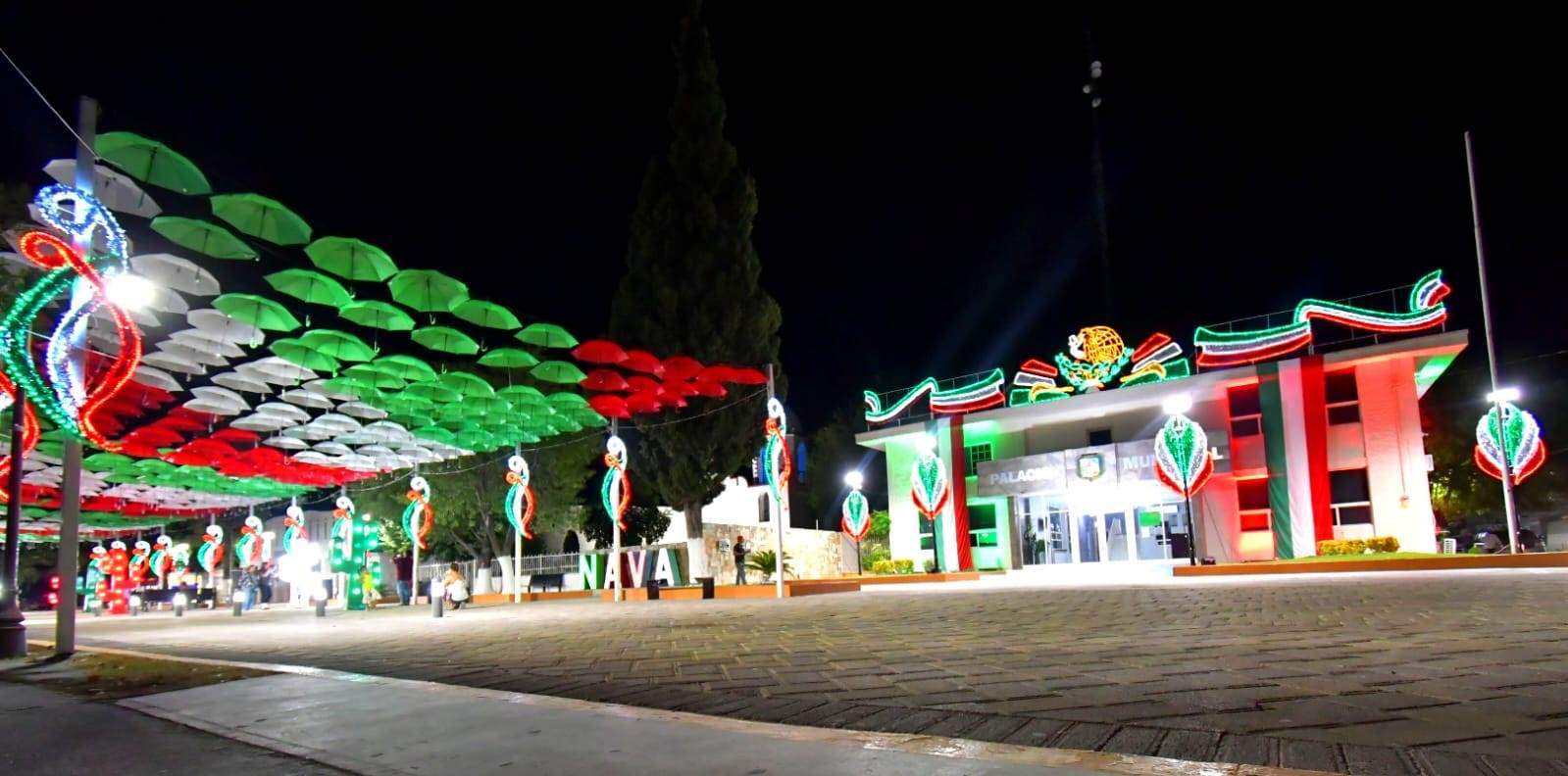 Éxito Rotundo en la Decoración de Adornos Patrios en Nava