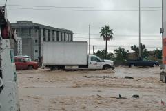 Caos en Saltillo por fuertes lluvias