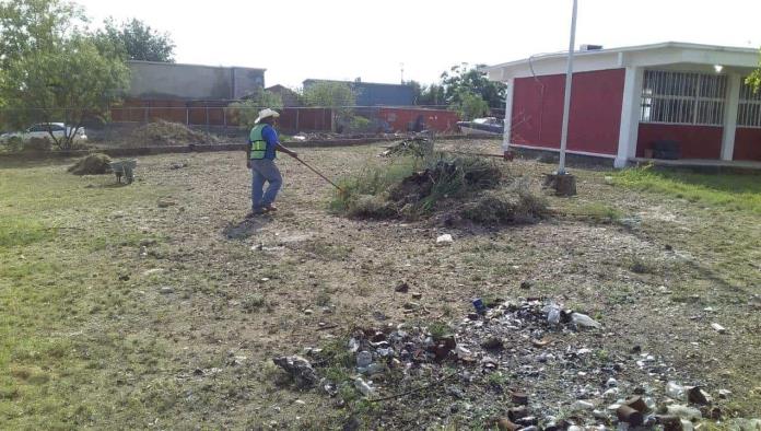 Ciudad Acuña Intensifica la Limpieza en Escuelas para Proteger a los Menores