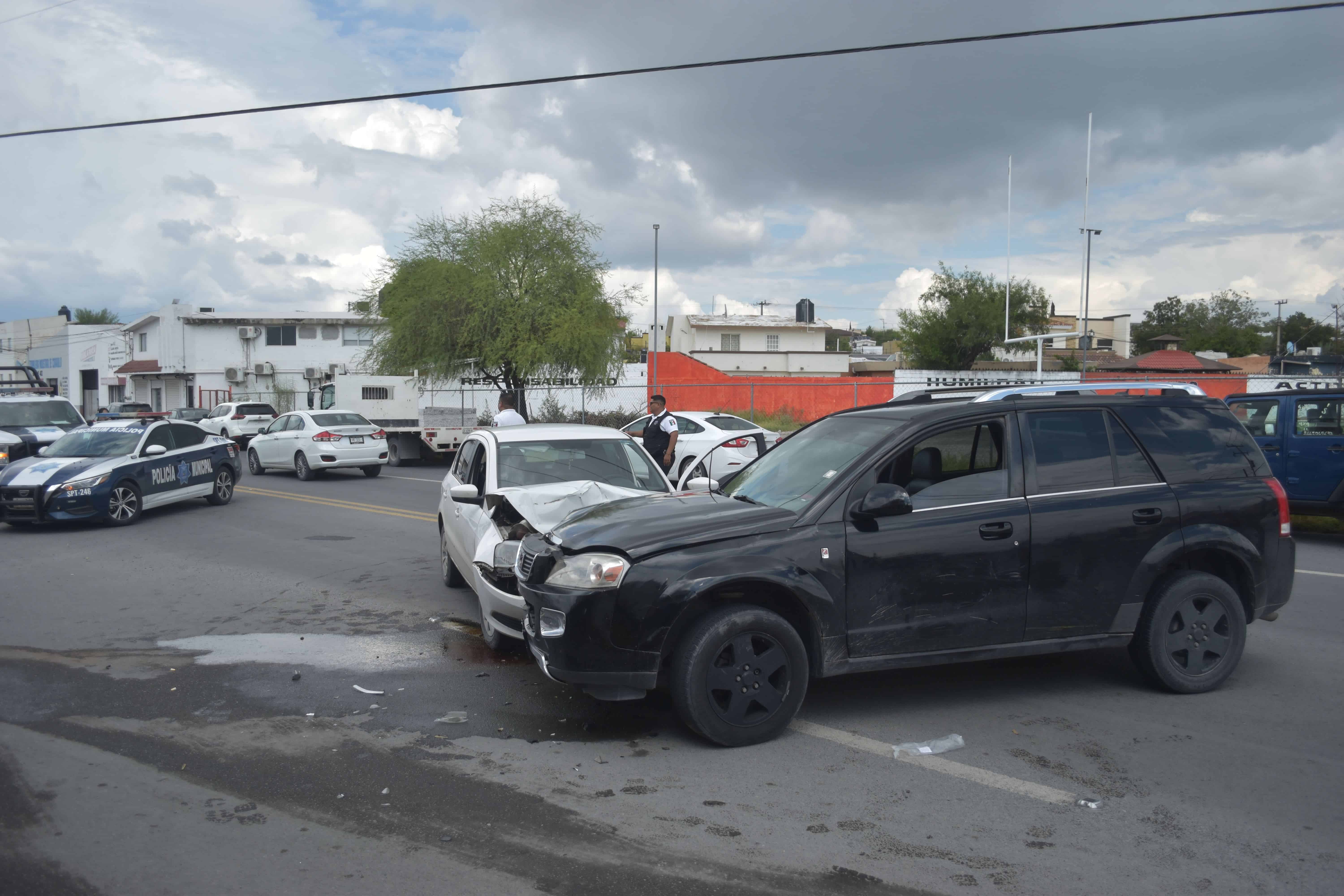 Lesiona en accidente a estudiantes de la Durango