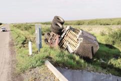 Volcadura de tráiler en carretera PREMIER segundo accidente en menos de 24 horas