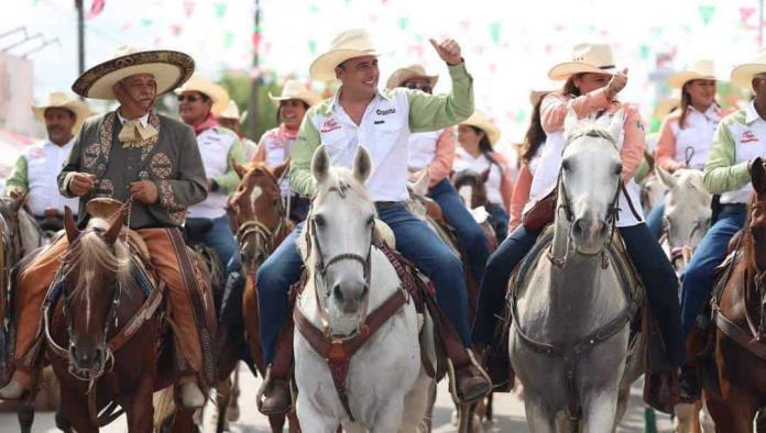 La cabalgata de Sabinas, La mejor de México: Manolo