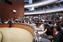 Senadores han sido amenazados para votar a favor de la reforma; Alito Moreno
