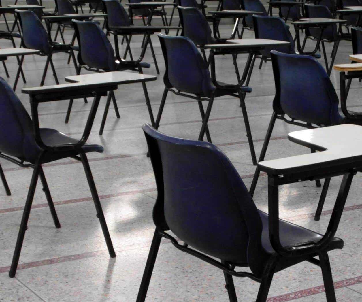 Captan a maestra agrediendo a niños de Kinder en Francia