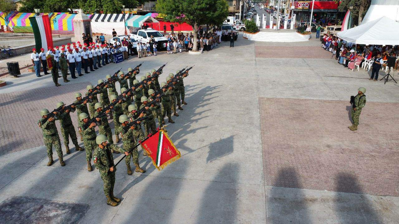 Ciudad Acuña Rinde Homenaje a los Niños Héroes en Conmemoración Especial