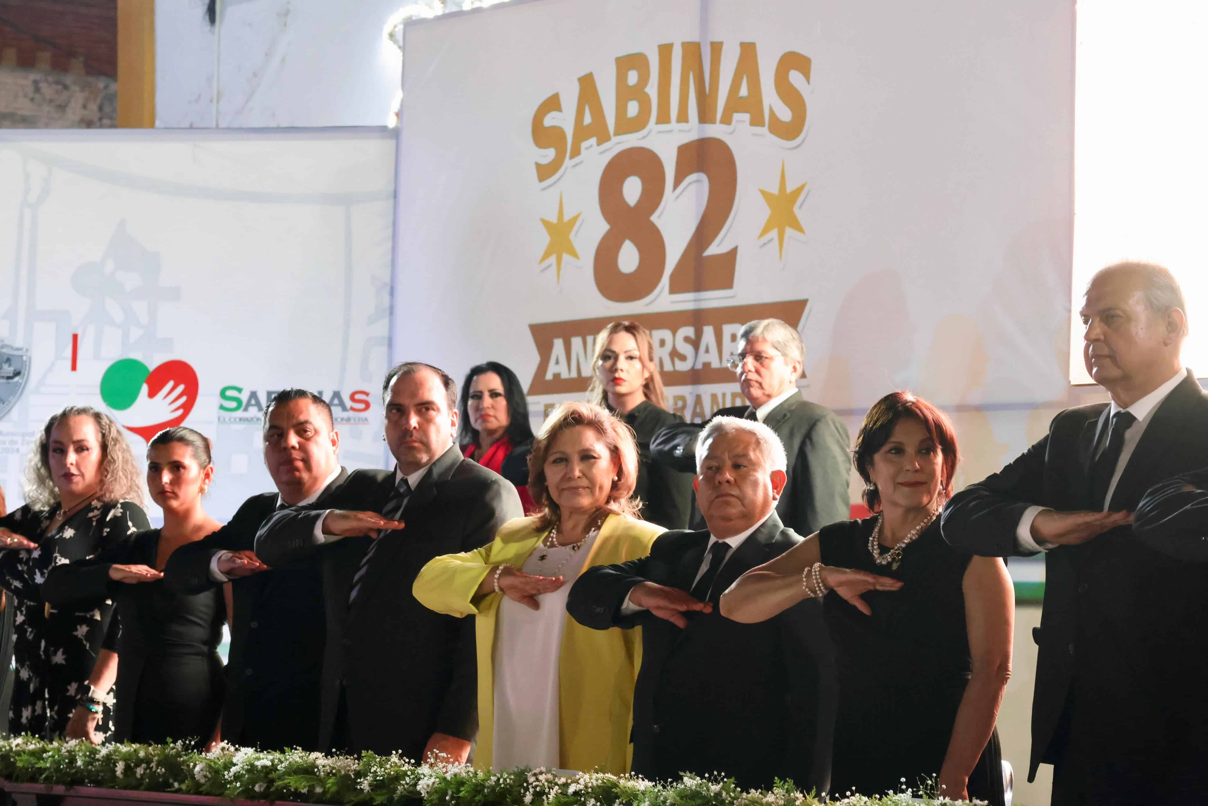 Sabinas celebra 82 años de ser ciudad con sesión solemne  y reconocimientos