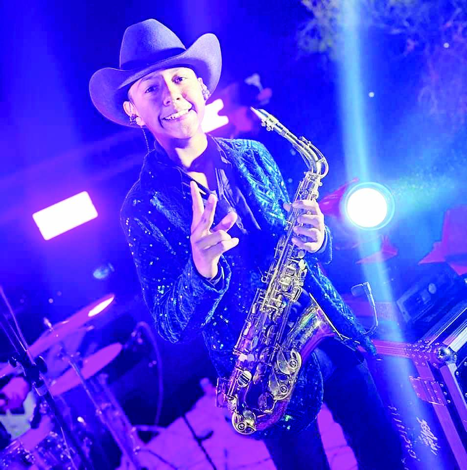 Muere niño saxofonista