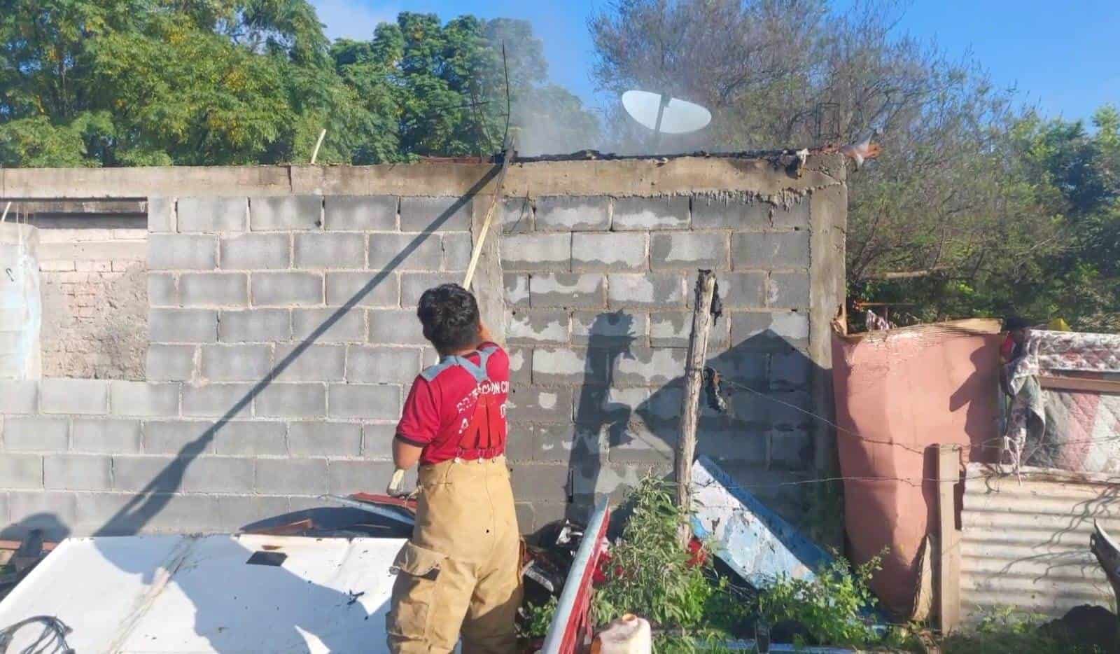 Incendio en vivienda moviliza a bomberos en Allende