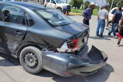 Accidente entre Tres Vehículos en Nava deja una persona lesionada