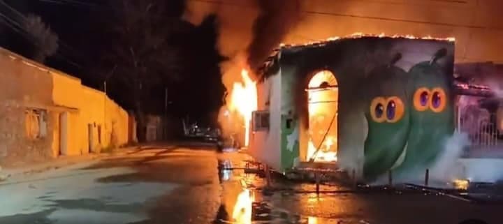 Incendio Devastador Consume Vivienda en Allende