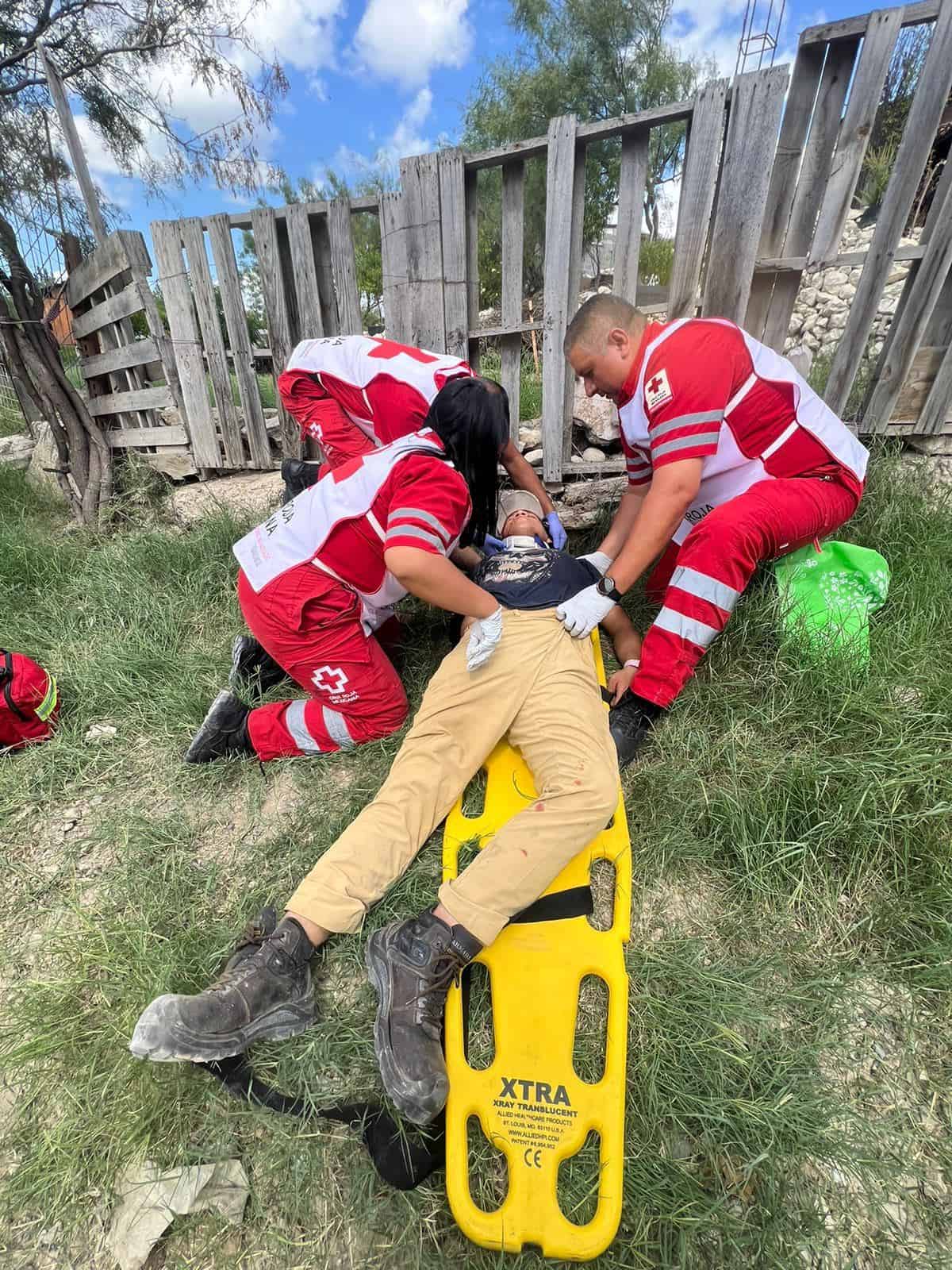 Grave Accidente en Motocicleta: Salen del Camino y Terminan Lesionados