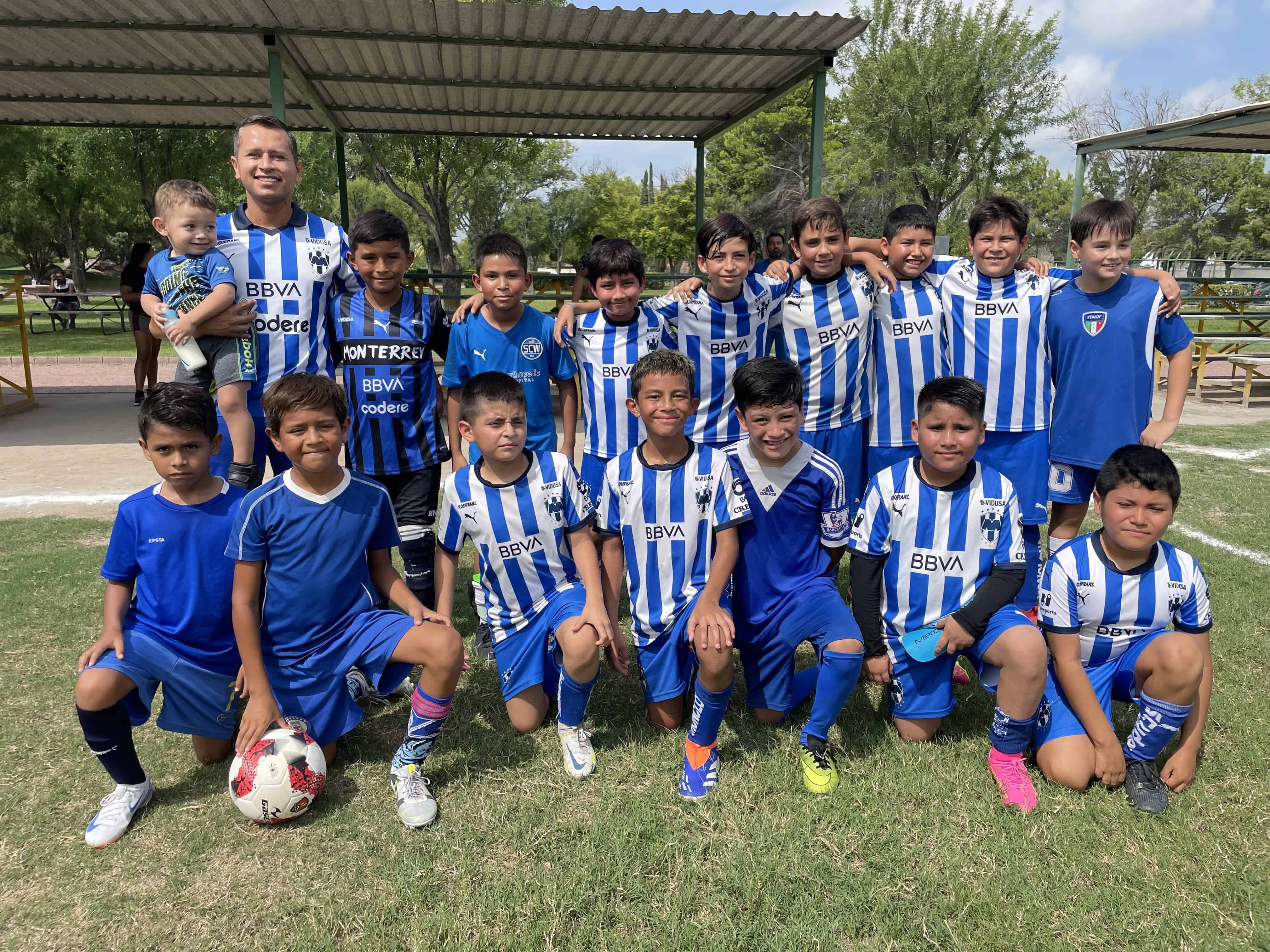 Rayados ´14 superó por la mínima diferencia de 2-1 al C.F. Apaches.