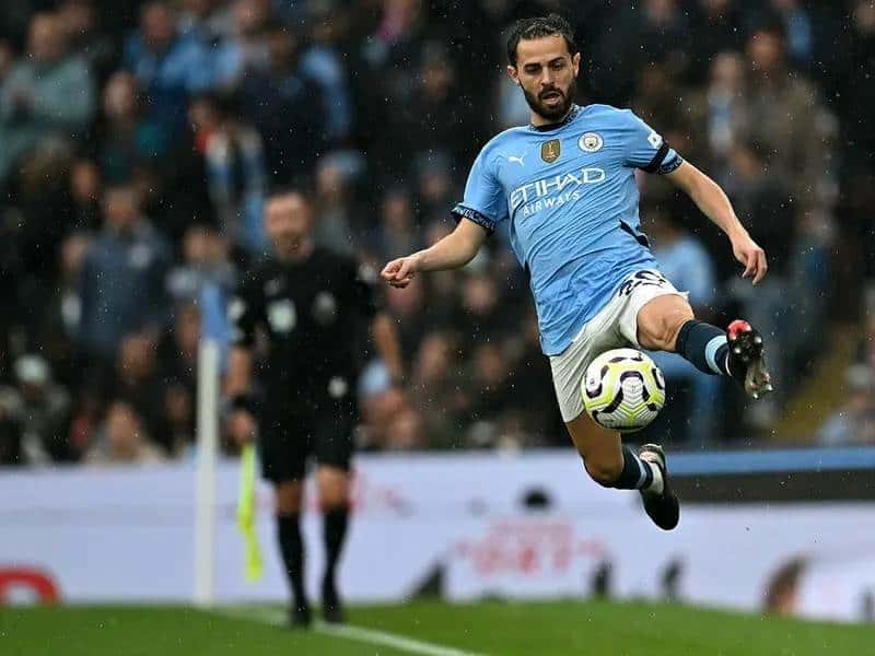 Manchester City lidera la Premier League al ganar los primeros 13 de 15 puntos.