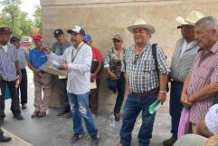 Se va AMLO sin cumplir a pensionados