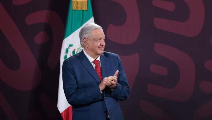 AMLO: "Muy contento" por la elección de dirigentes de Morena