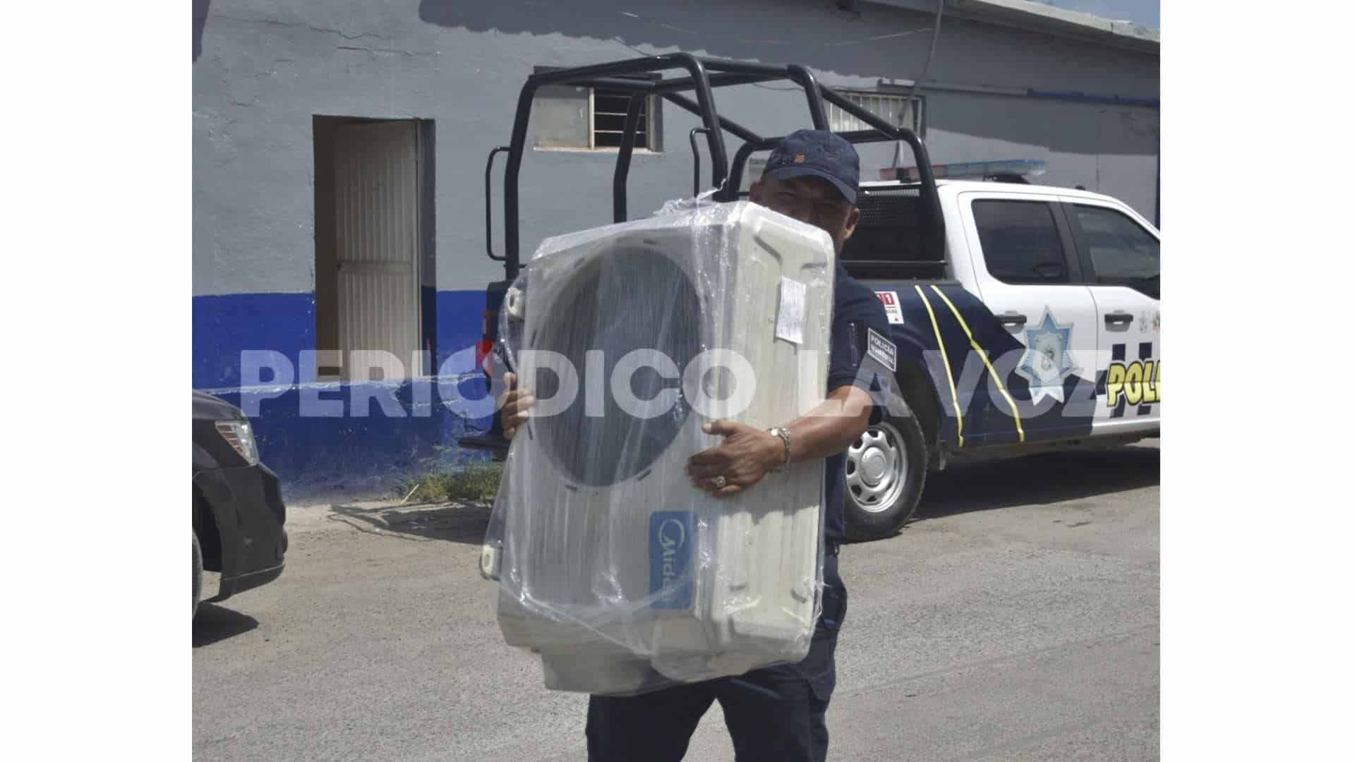 Roba y daña minisplits de casa en la Guadalupe