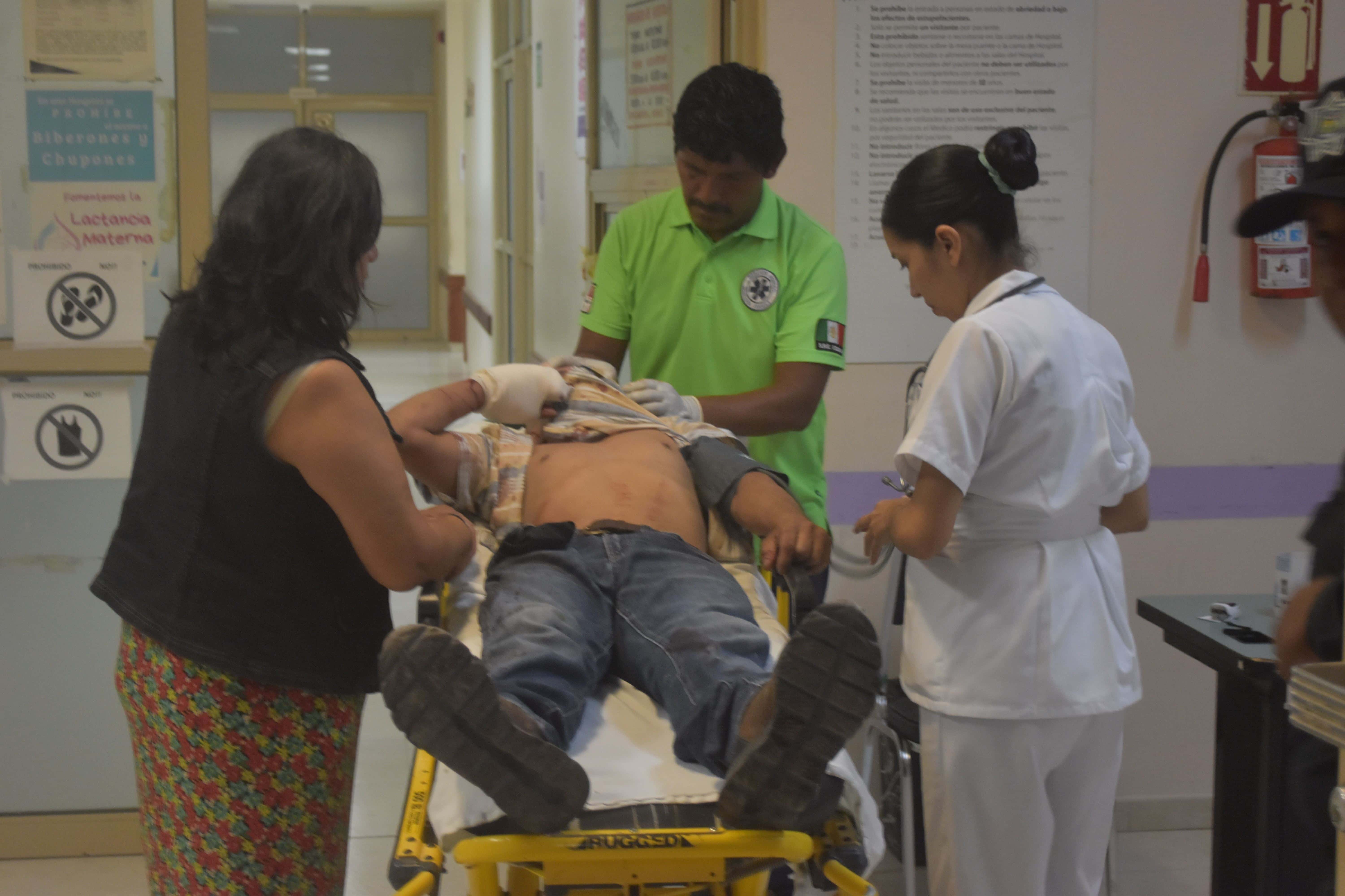 Se tasajea brazo al pelear con su mujer