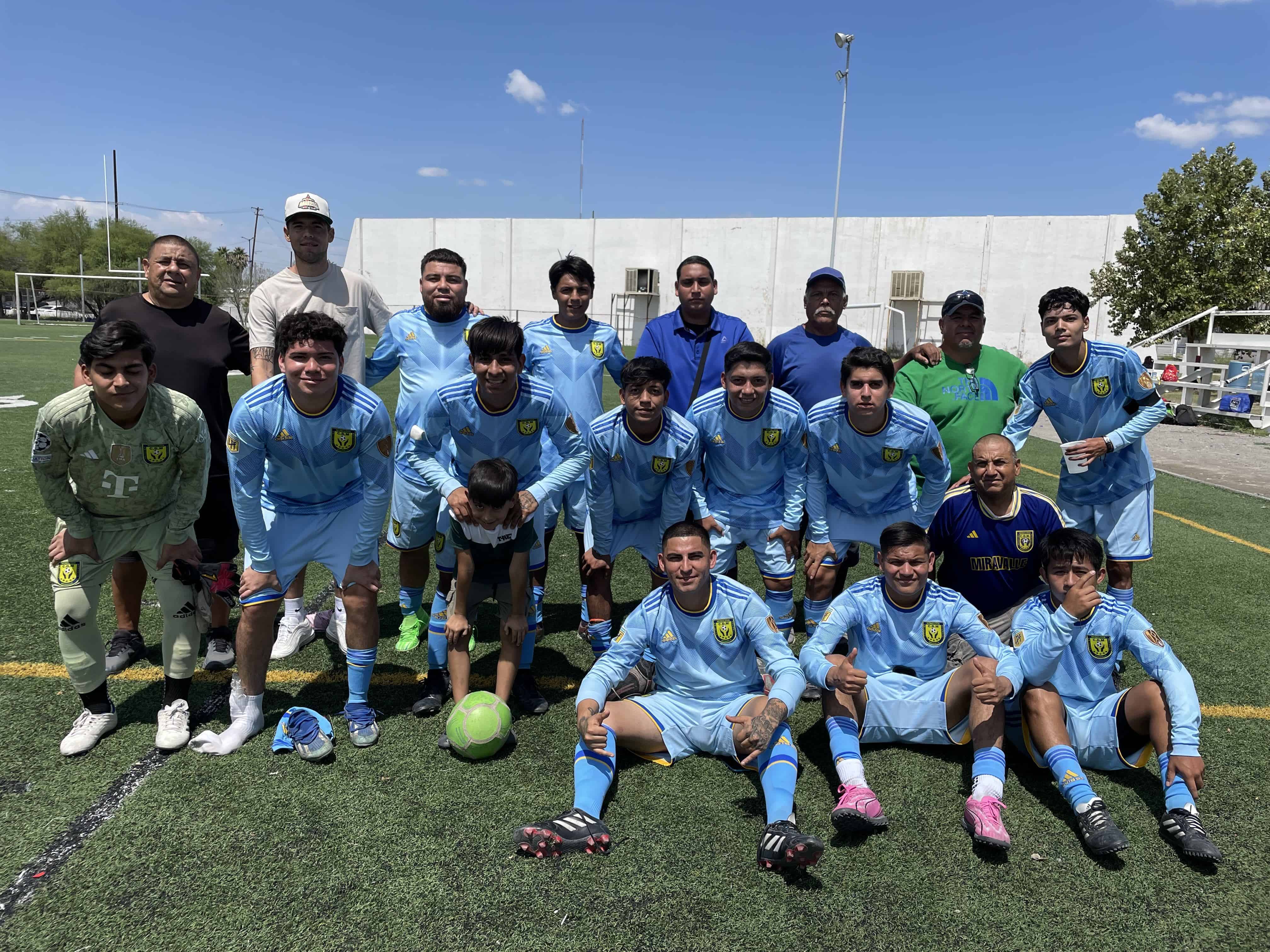 El C.D. Miravalle sufrió de más pero conservar el invicto.